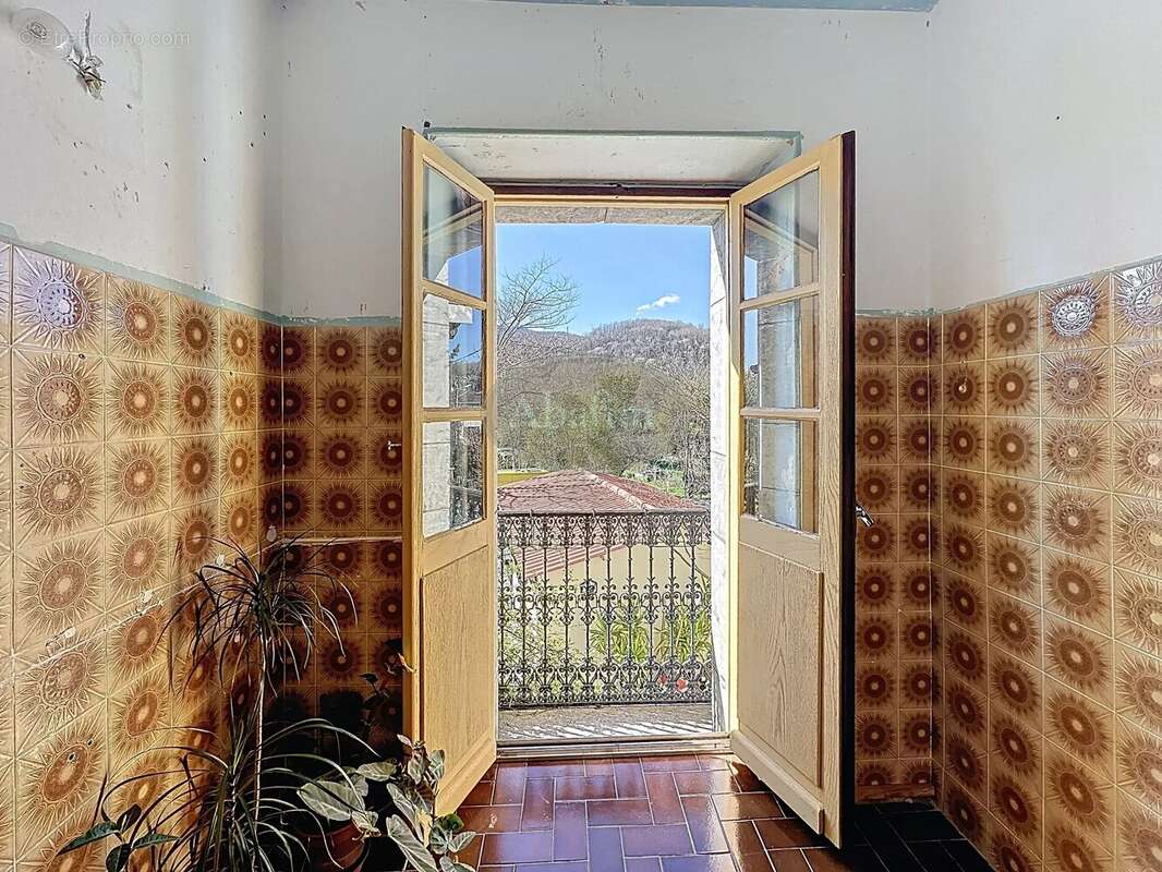 Maison à SALIES-DU-SALAT