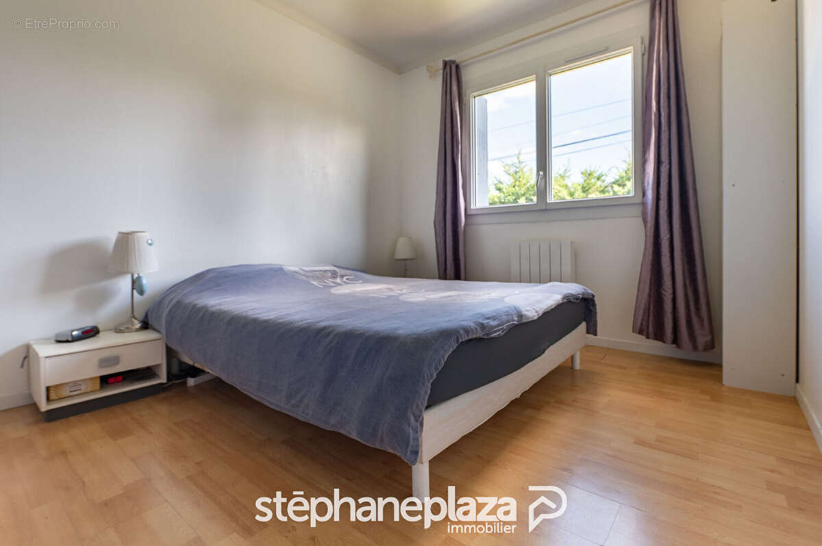 Maison à LA VILLE-DIEU-DU-TEMPLE