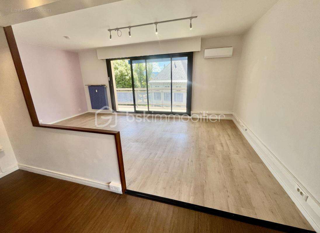 Appartement à ALBERTVILLE