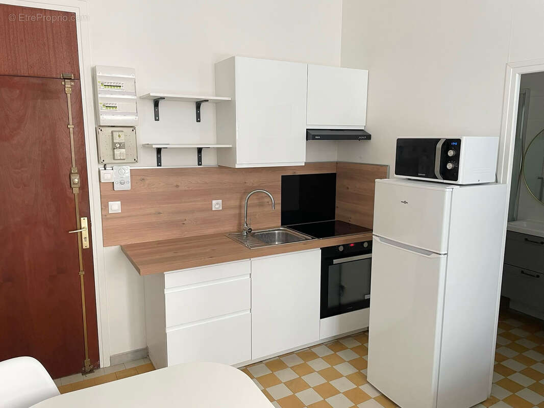 Reims - lot de 3 appartements loues - cours langlet / royale - photo 9