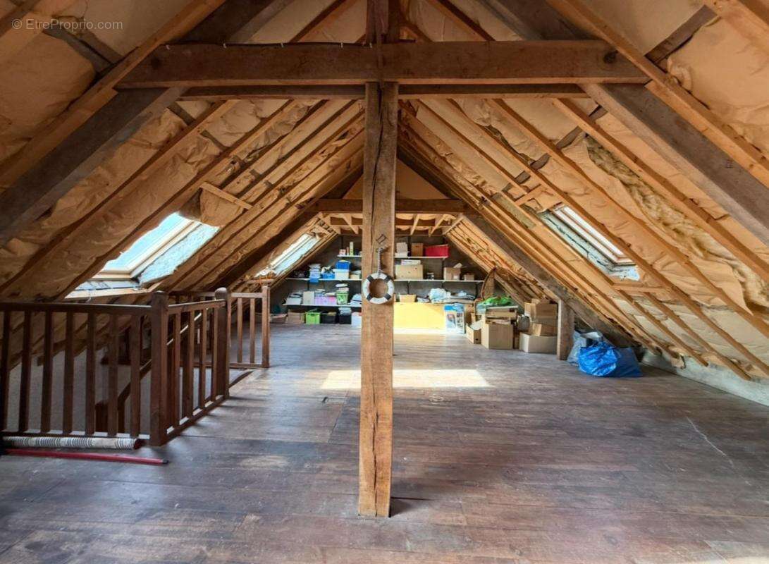 Maison à MALESTROIT