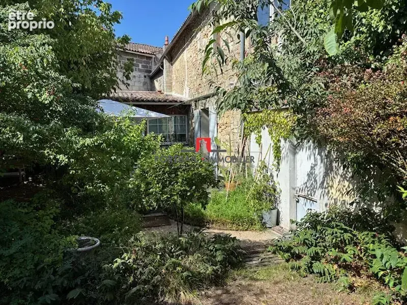 Maison 5 pièces 132 m² à vendre à Saint-Medard-De-Guizieres (33230) - photo 4