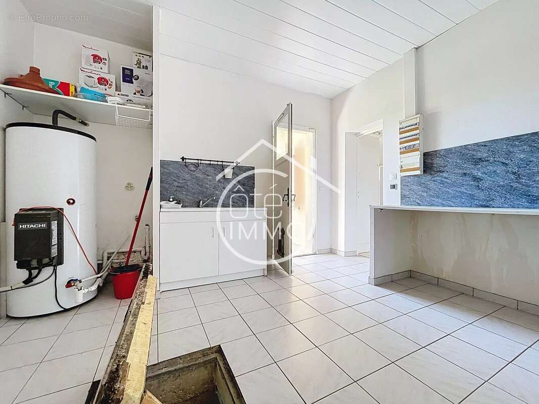 Maison à LAMOTHE-MONTRAVEL