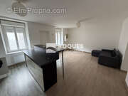 Appartement à SAINT-ETIENNE-ESTRECHOUX