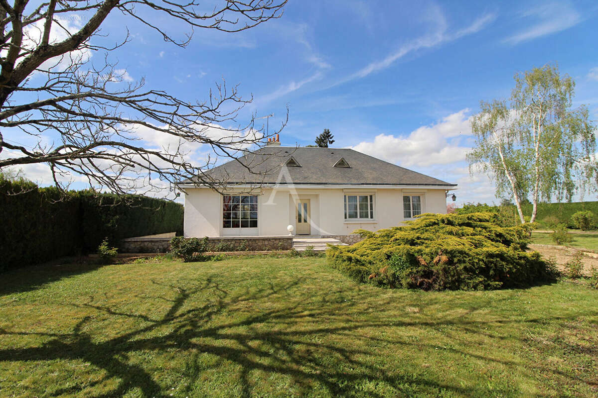 Maison à HUISSEAU-SUR-COSSON