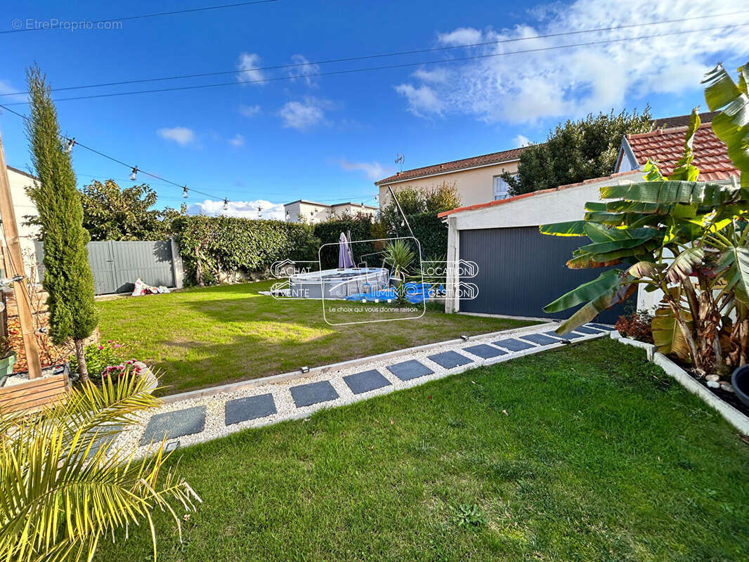 Maison à SAINT-SEBASTIEN-SUR-LOIRE