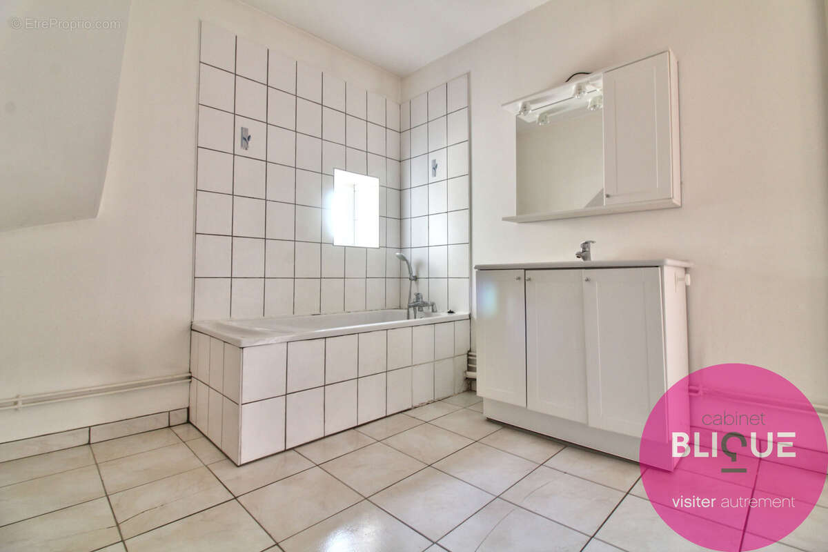 Appartement à MALZEVILLE