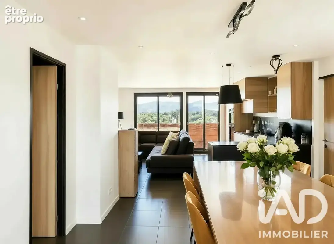 Photo 1 - Appartement à MARSEILLE-13E