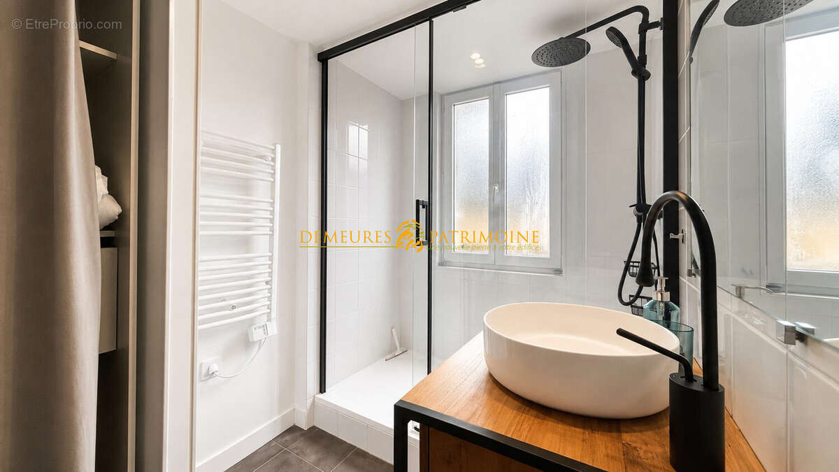 Maison 155 m² à Soyaux  - photo 7