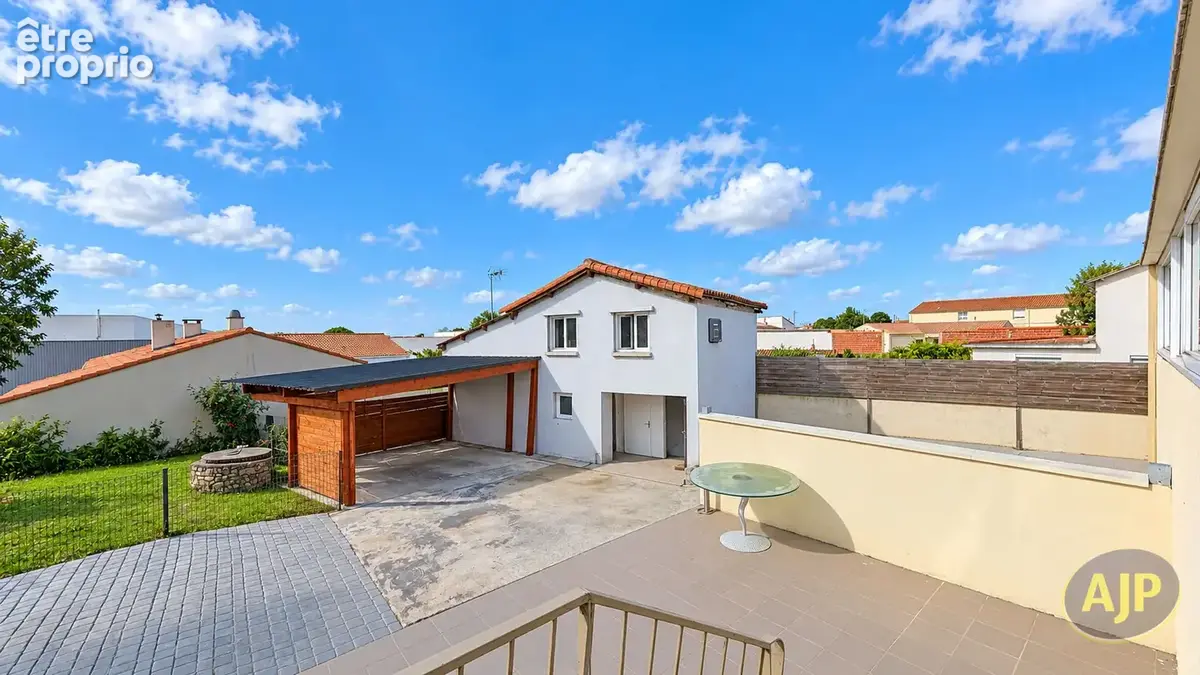 Maison 8 pièces 140 m² à vendre à Aizenay (85190) - photo 16
