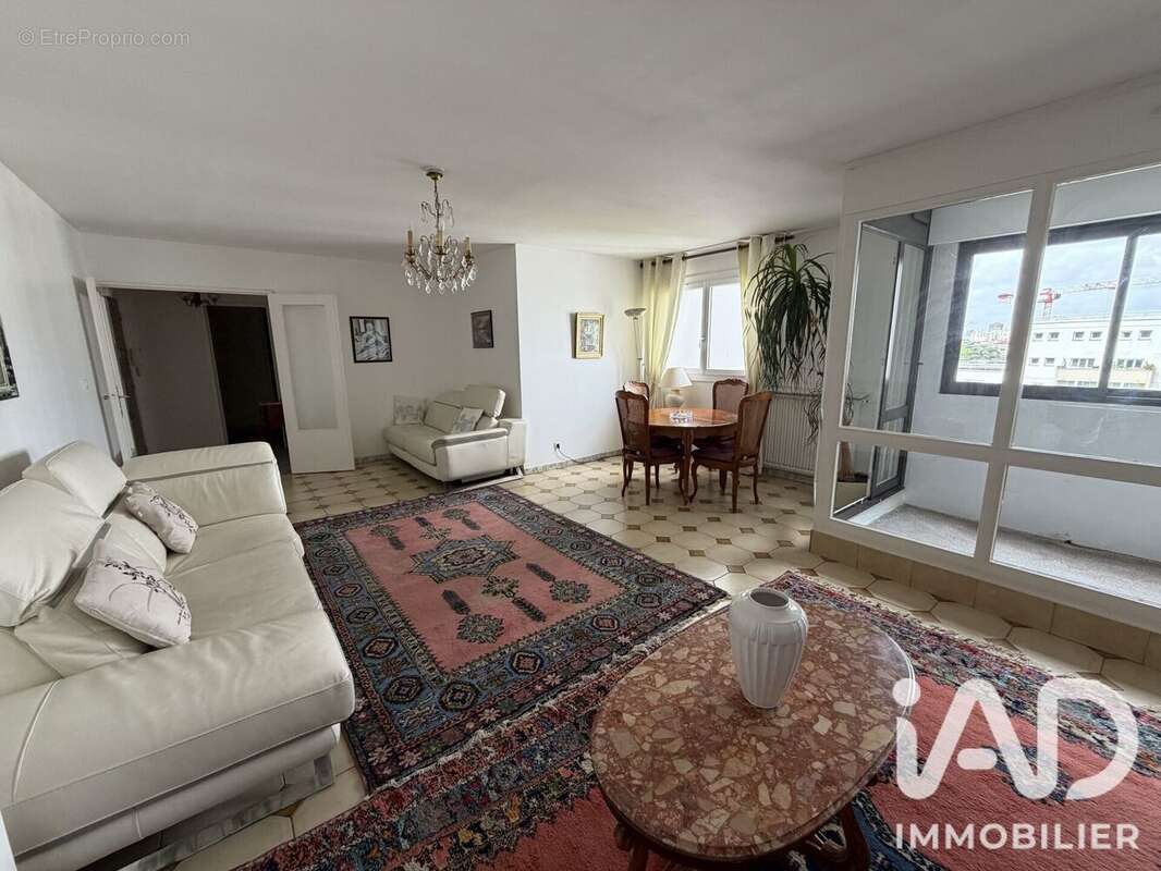 Photo 6 - Appartement à VITRY-SUR-SEINE