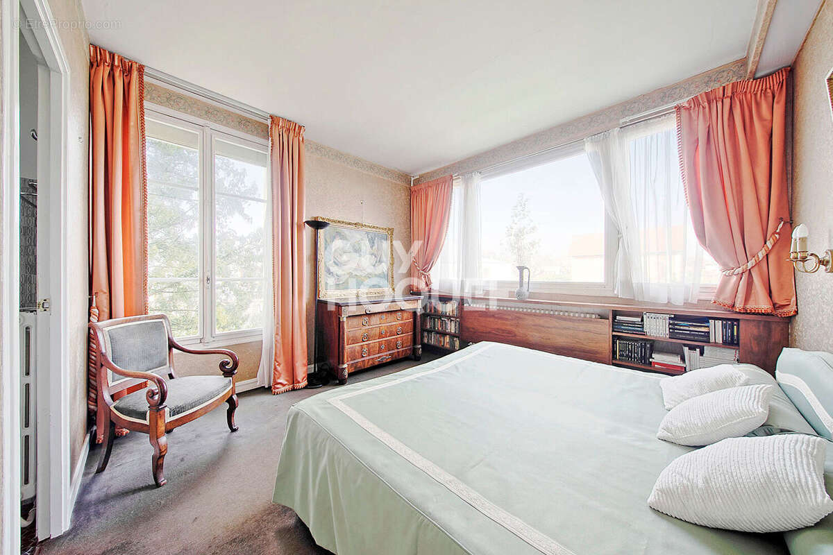 Maison à FONTENAY-TRESIGNY