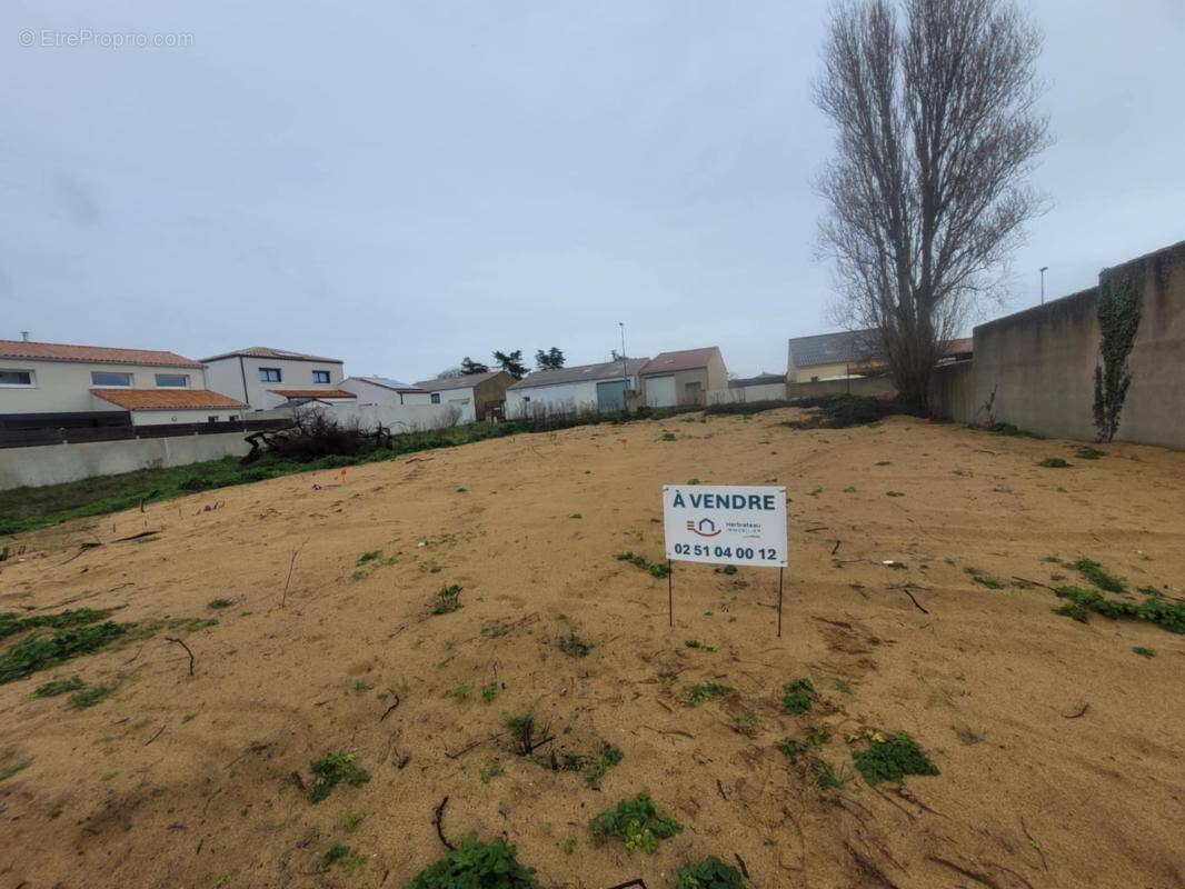 Terrain à LES SABLES-D'OLONNE