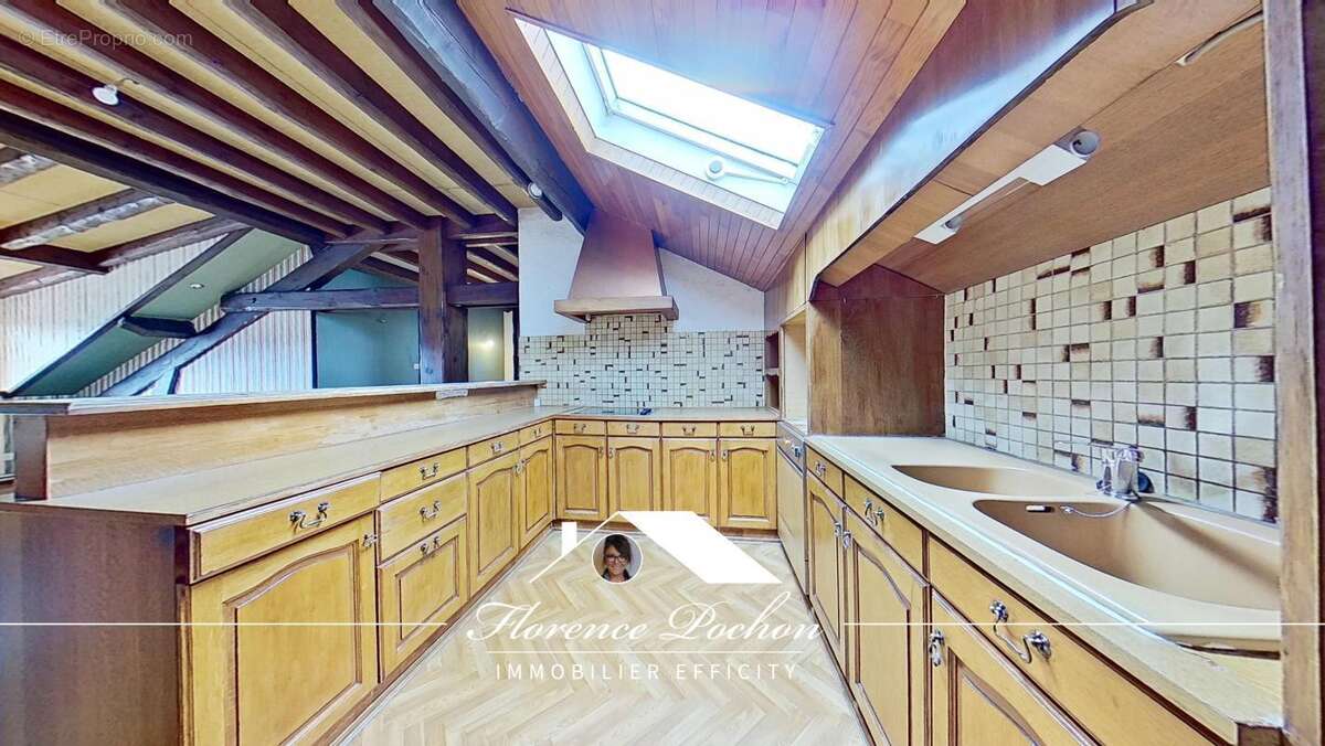 Maison 158 m² à Craponne-Sur-Arzon  - photo 17
