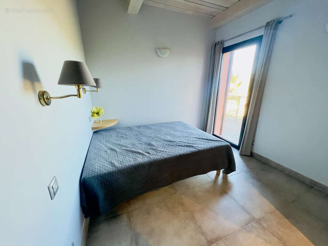 Propriété de charme à 6 suites parentales + logement indépendant à Vue panoramique - Terrain 10 000 m2 à Brign - photo 7