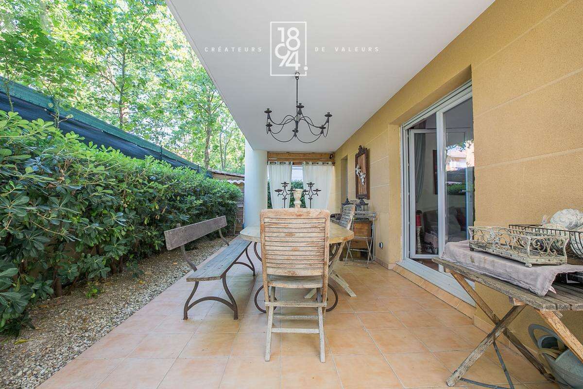 Superbe T4 de standing avec vaste jardin  et stationnement - photo 5