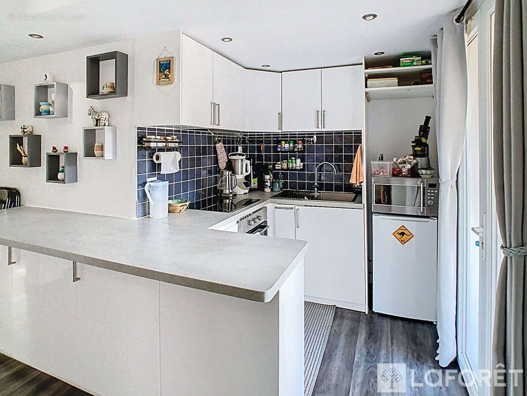 Appartement à SAUSSET-LES-PINS