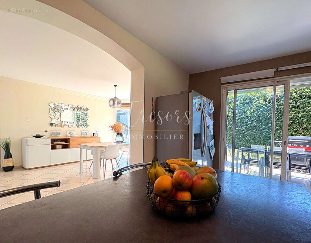 Montagny les lanches, maison familiale - photo 2