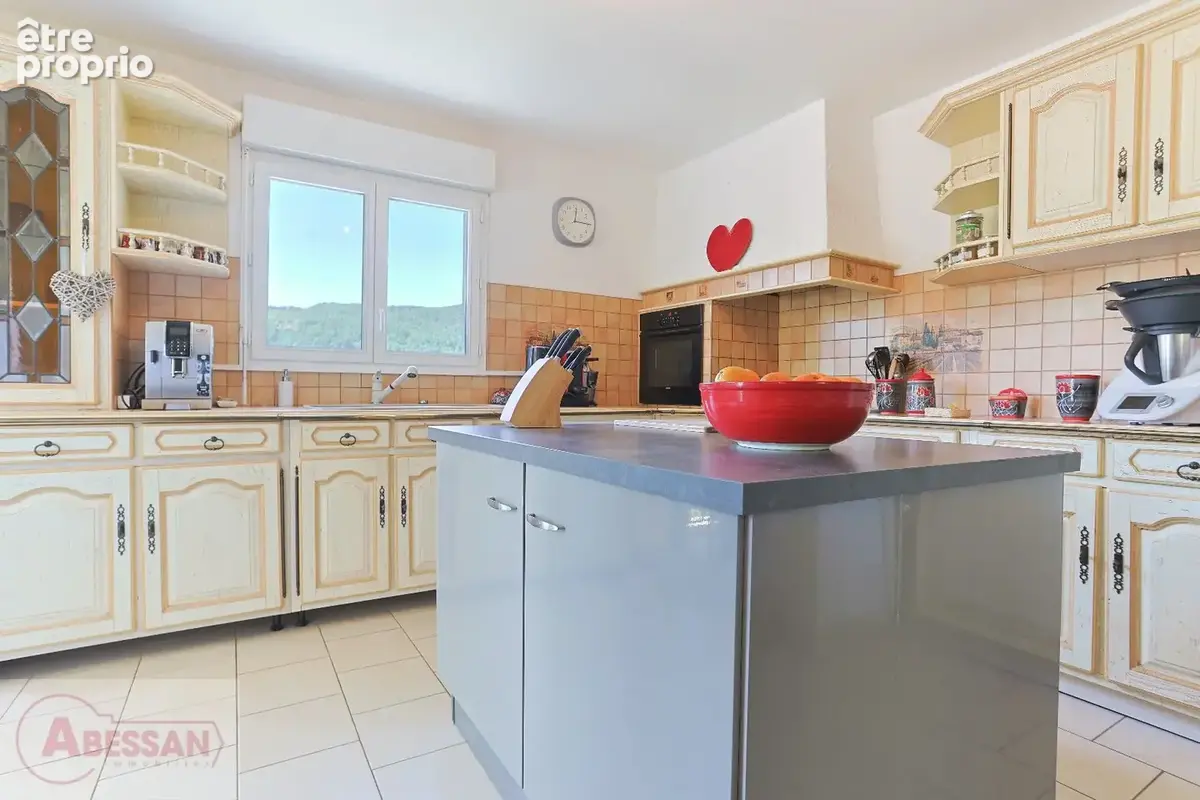 Maison 5 pièces 180 m² à vendre à Branoux-Les-Taillades (30110) - photo 9