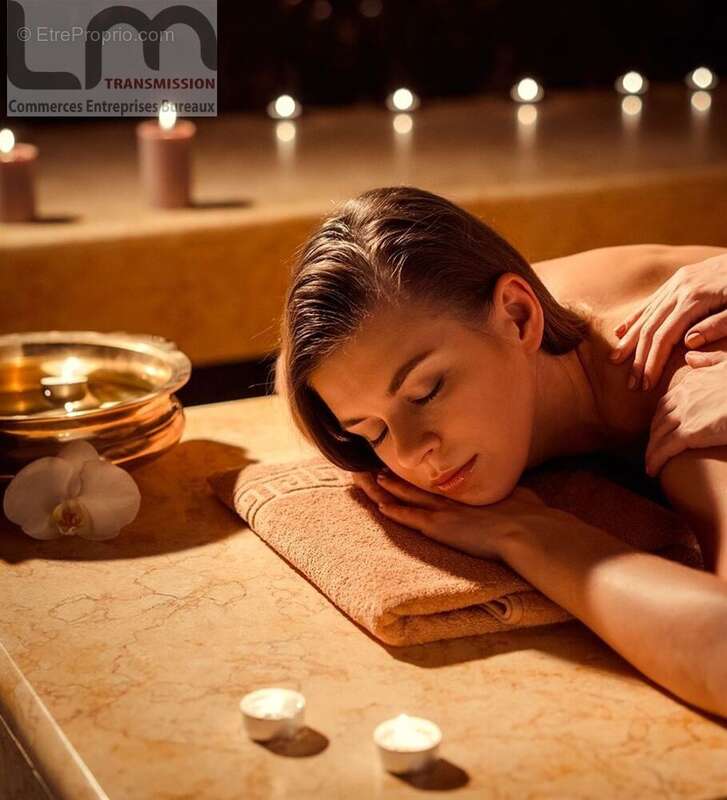 Commerce à SAINT-BENOIT