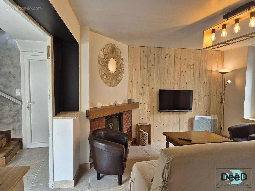 Maison à SARRANCOLIN