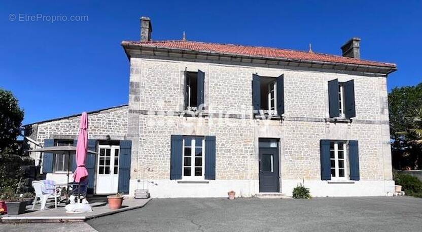 Maison à LORIGNAC