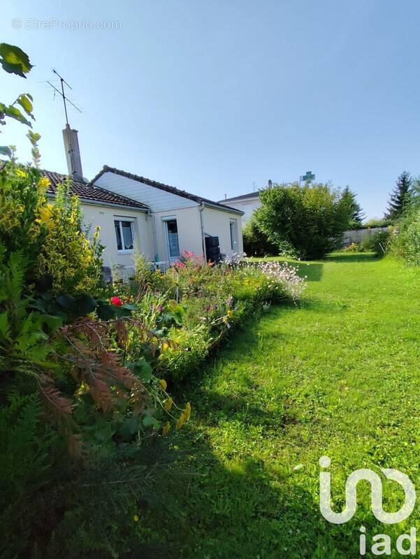 Photo 1 - Maison à LONGUEVILLE