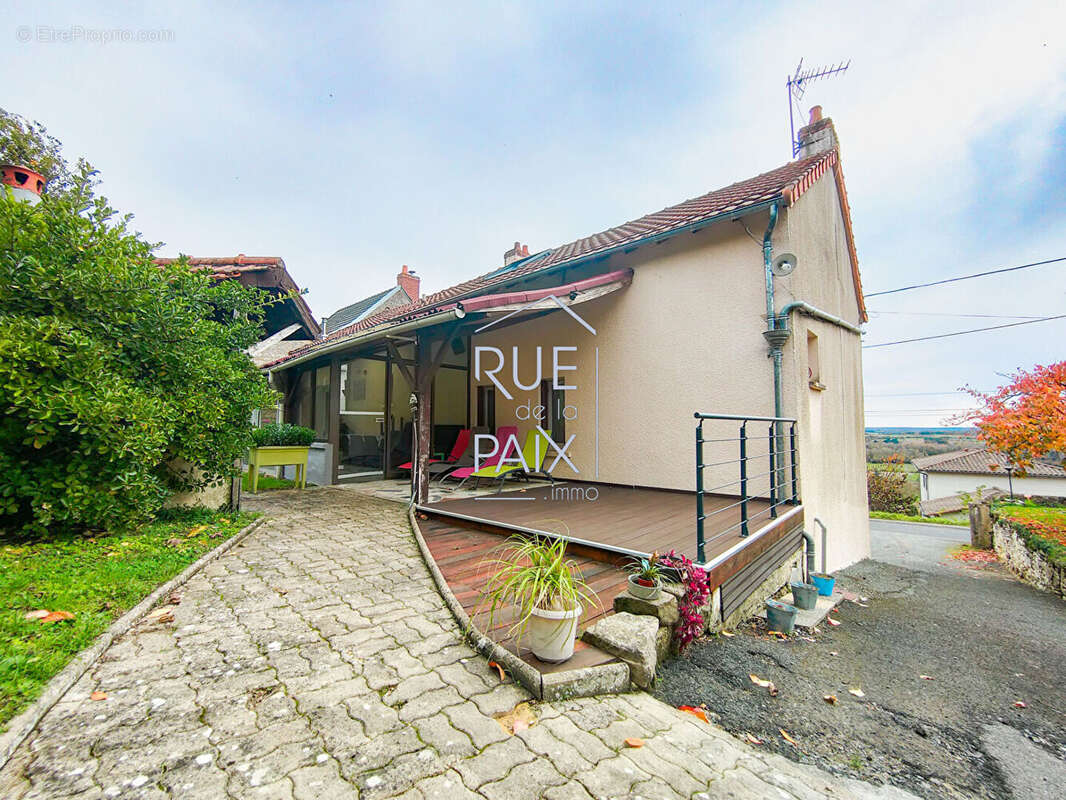Maison à BEAUMONT