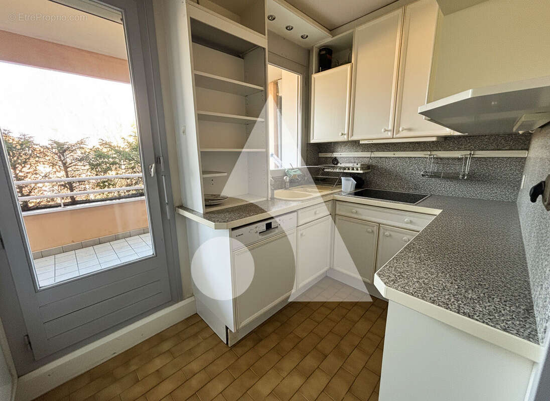 Appartement à FERNEY-VOLTAIRE