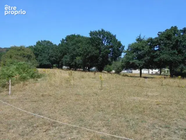 Terrain de 2246 m2, constructible - photo 4