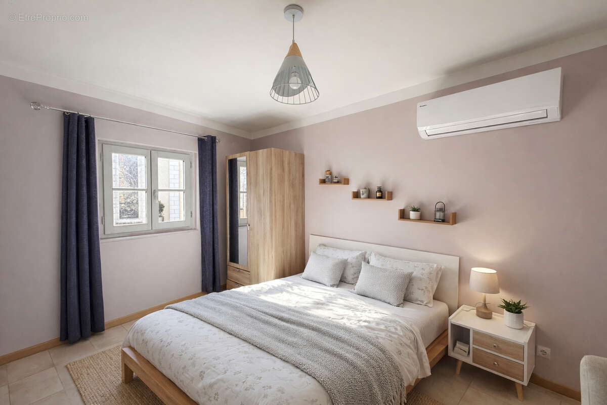 Maison à SAINT-PAUL-TROIS-CHATEAUX