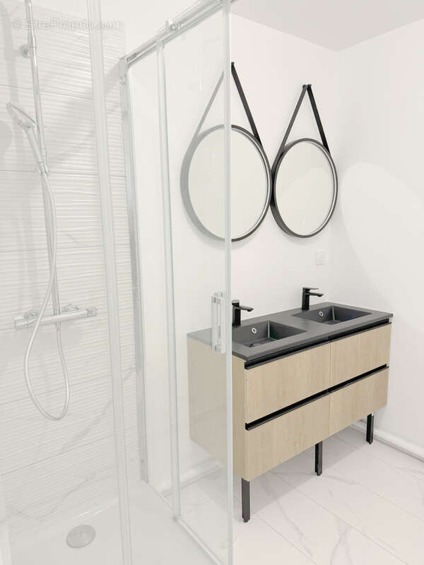 Maison à LE PERREUX-SUR-MARNE