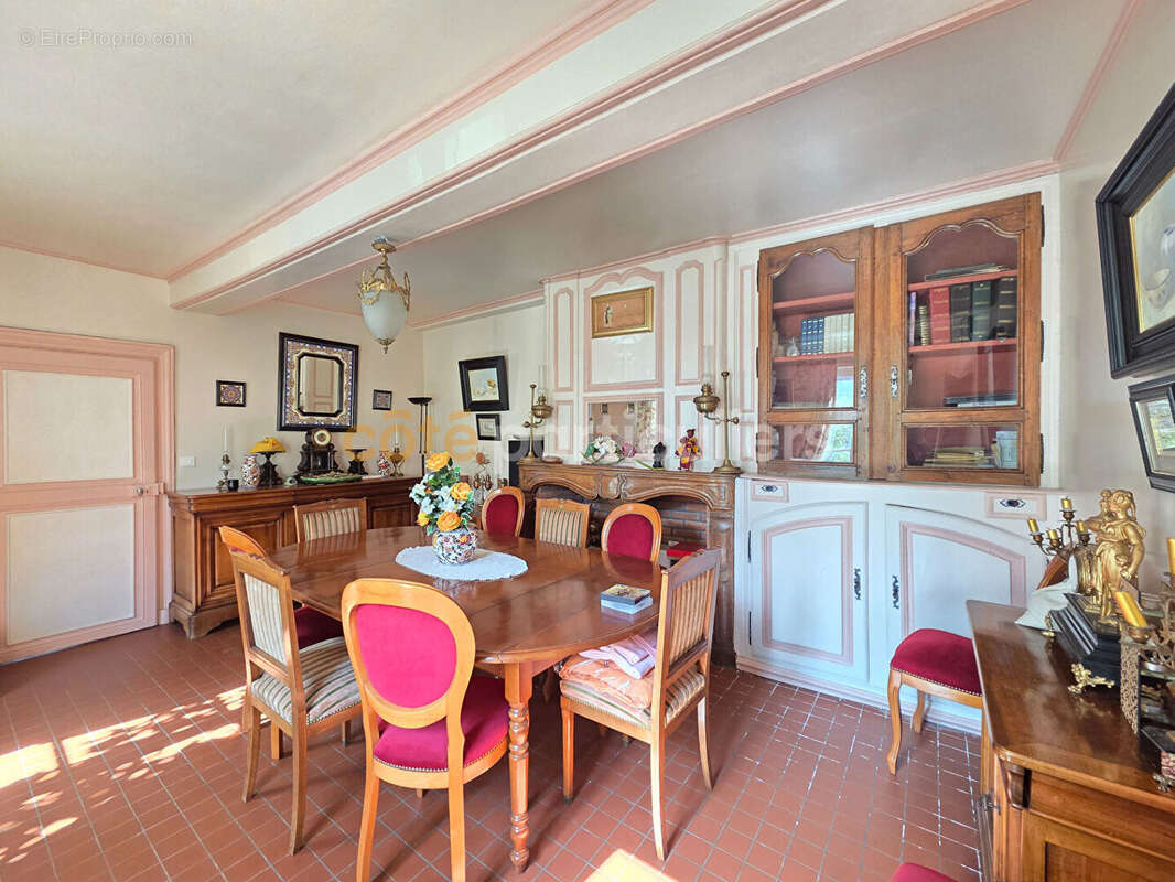 Maison à CHATEAUNEUF-SUR-LOIRE