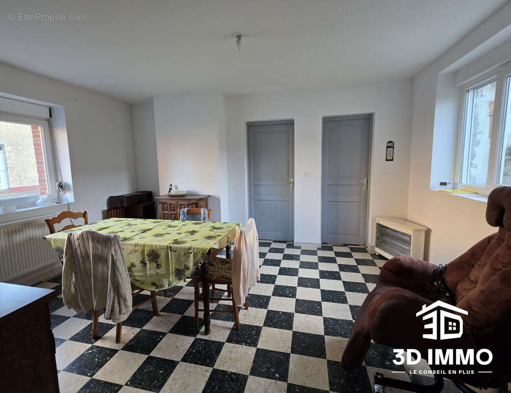 Maison à SAINS-DU-NORD