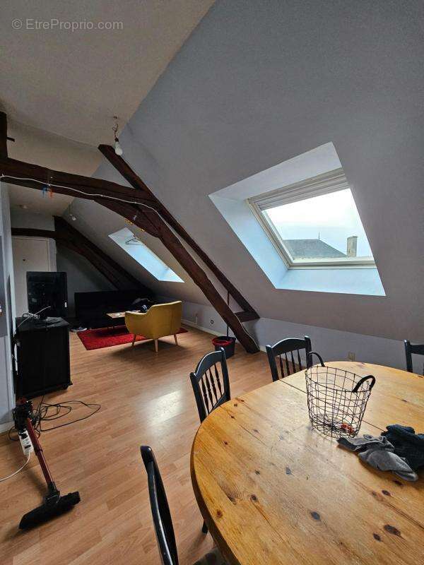 Appartement à MAROLLES-LES-BRAULTS