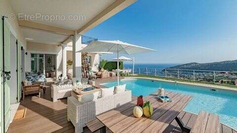 Maison 310 m² à Villefranche-Sur-Mer  - photo 3