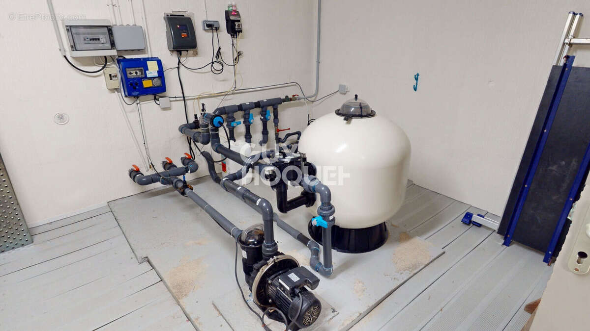 Maison à AOUSTE-SUR-SYE