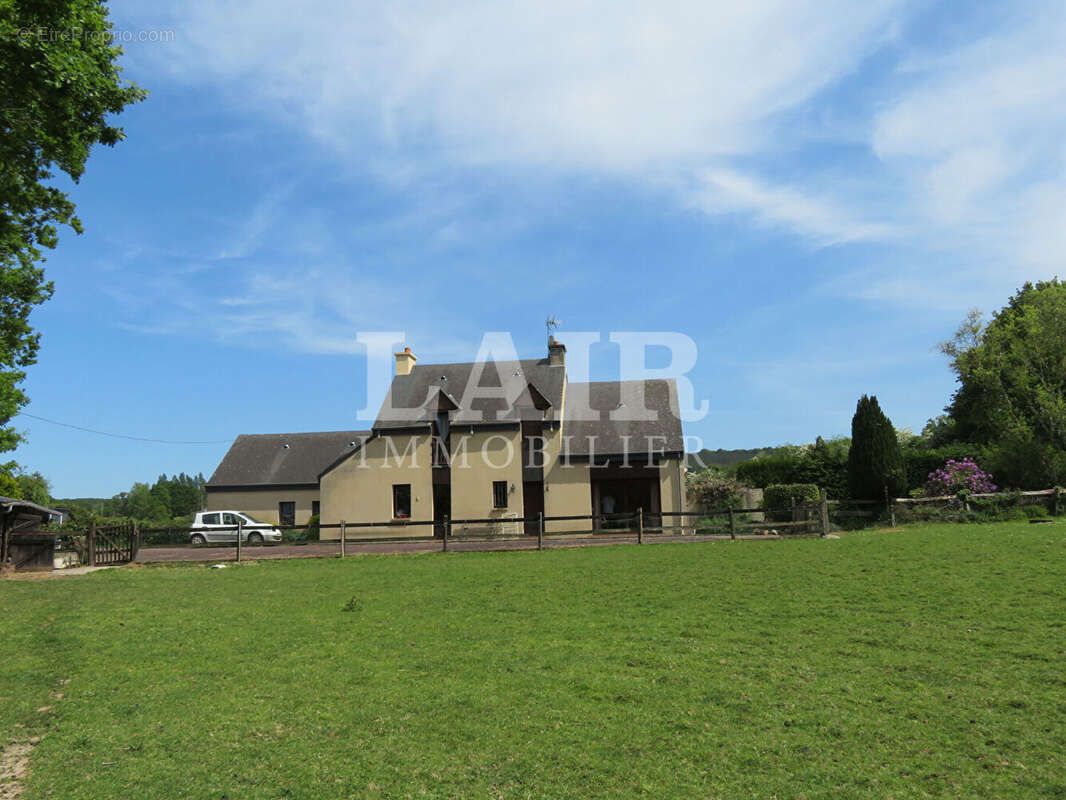 Maison à PRE-EN-PAIL