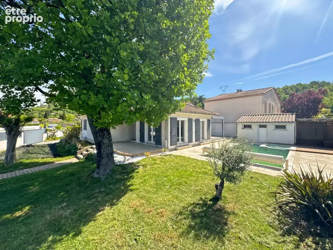 Maison à CHATEAUNEUF-SUR-ISERE
