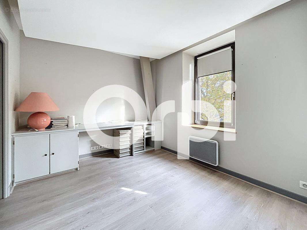 Appartement à BRIVE-LA-GAILLARDE