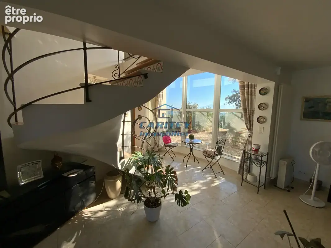Villa d'architecte avec piscine a villeneuve-les-avignon - photo 7