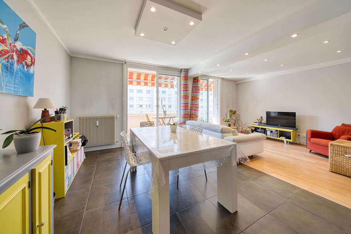 Appartement à VILLEURBANNE