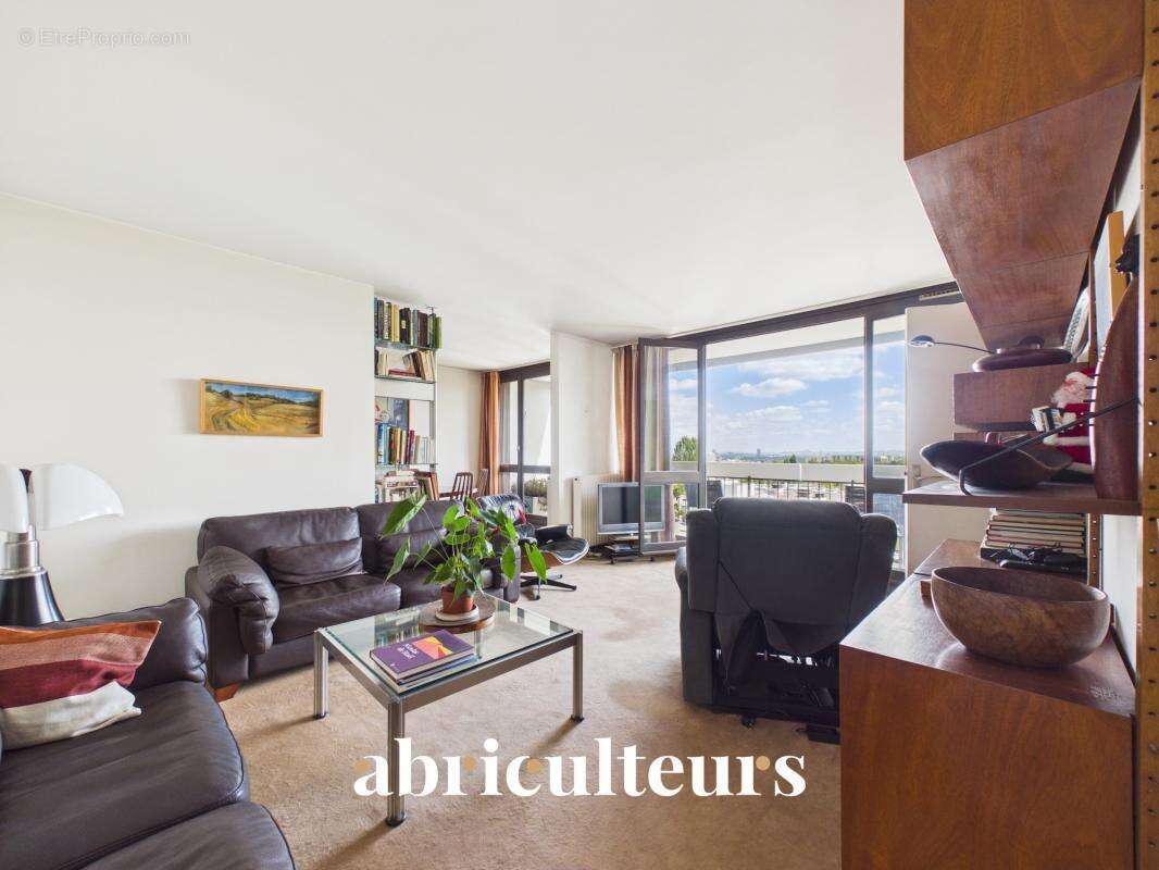 Appartement à GARCHES