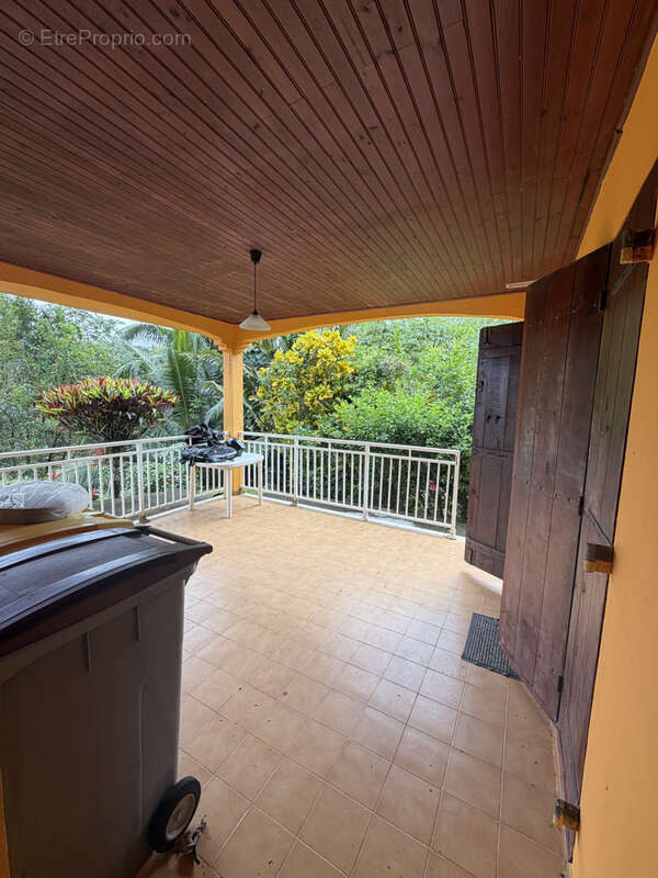 Maison à RIVIERE-SALEE