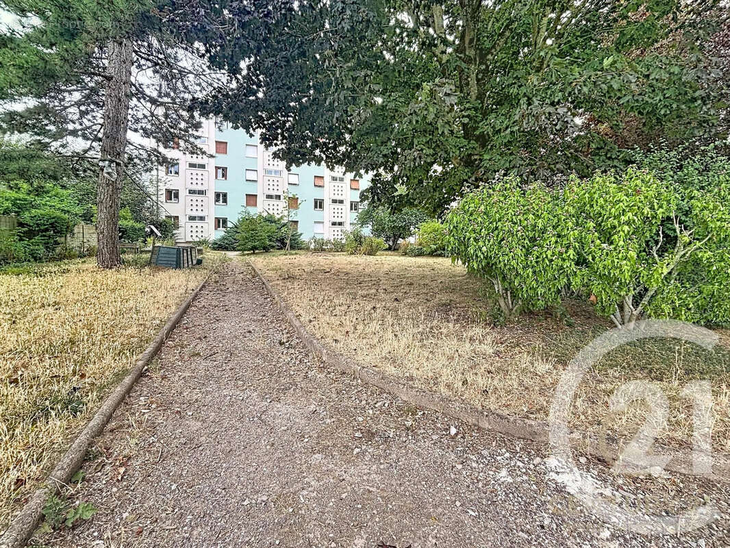 Appartement 68 m² à Rennes  - photo 9