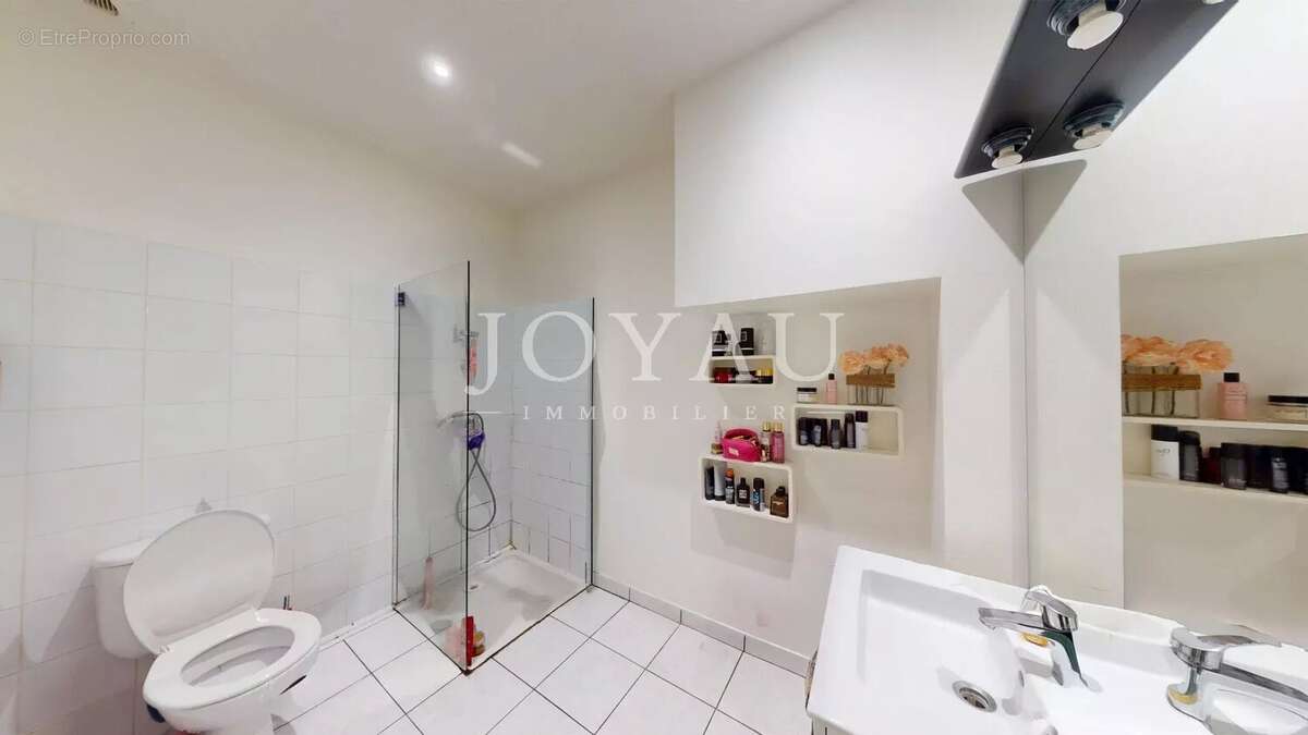 Appartement T1 bis - Place du Salin - photo 5
