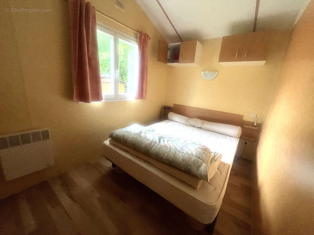 Autre à EGLISENEUVE-D&#039;ENTRAIGUES