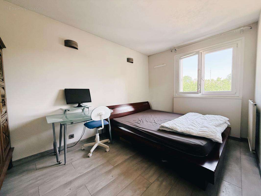 Appartement À Vendre - photo 11