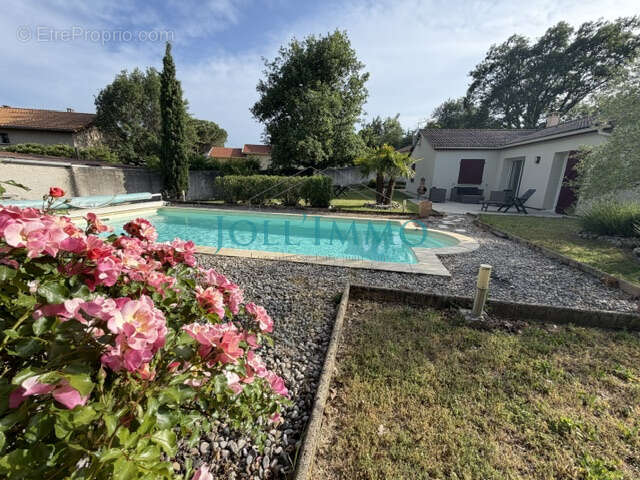 Maison à QUINTENAS