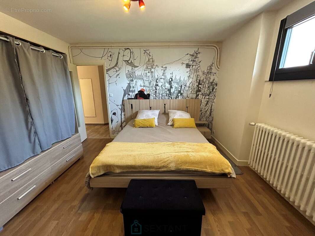 Propriété d'exception  274 m² habitables + 699 m² de dépendances et garages - photo 14